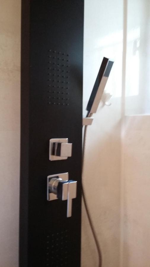 Chambre D'Hotes De La Roche Tremblante Huelgoat Zewnętrze zdjęcie