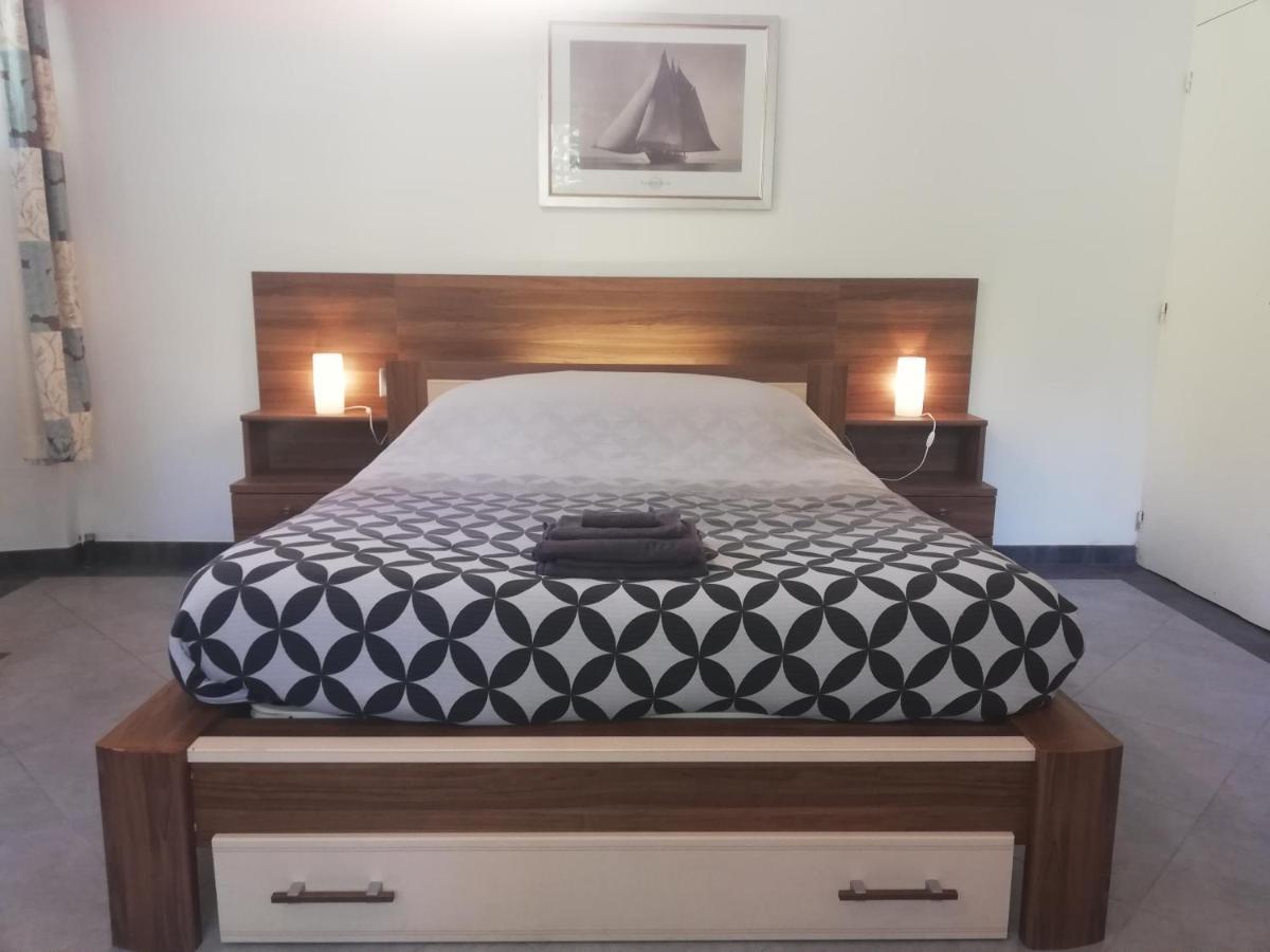 Chambre D'Hotes De La Roche Tremblante Huelgoat Zewnętrze zdjęcie